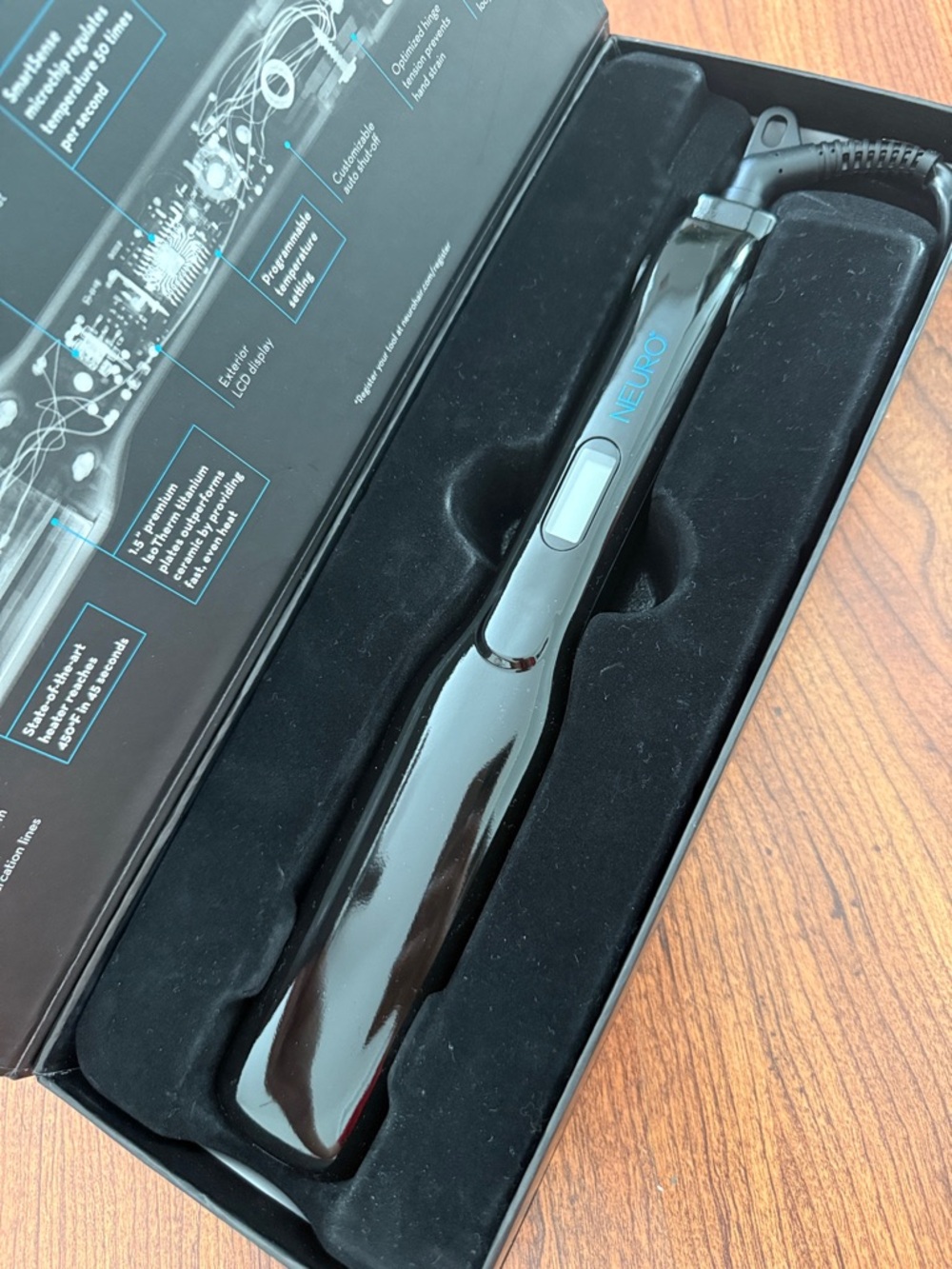 Neuro Smooth XL Hair Straightener - Picture 6 of 7